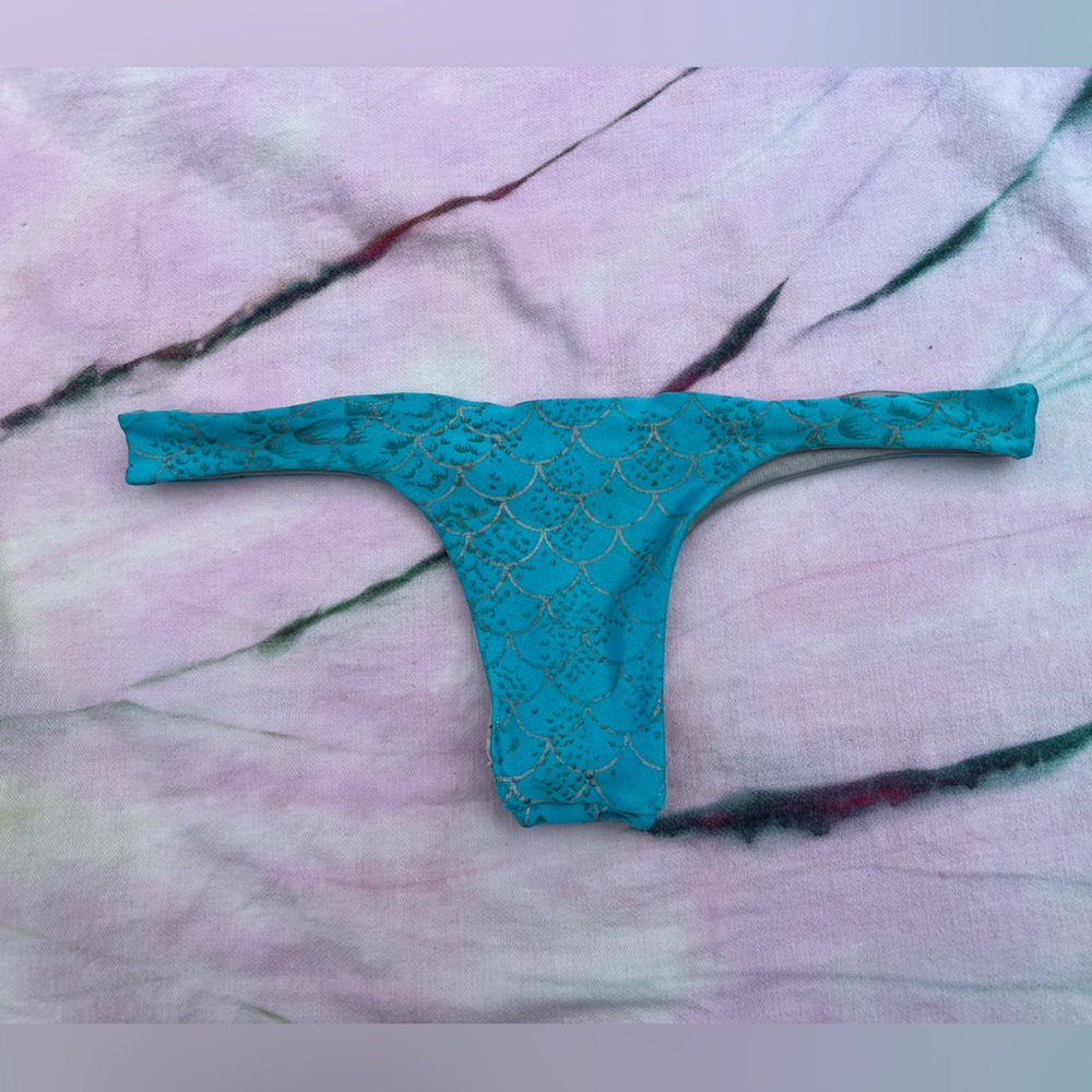 Olala Swim Reversible Hapuna Metallic Silver Mermaid Cheeky Bikini Bottoms S